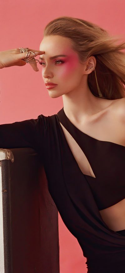 Fond d'écran iPhone Dove Cameron Schon Magazine 4k