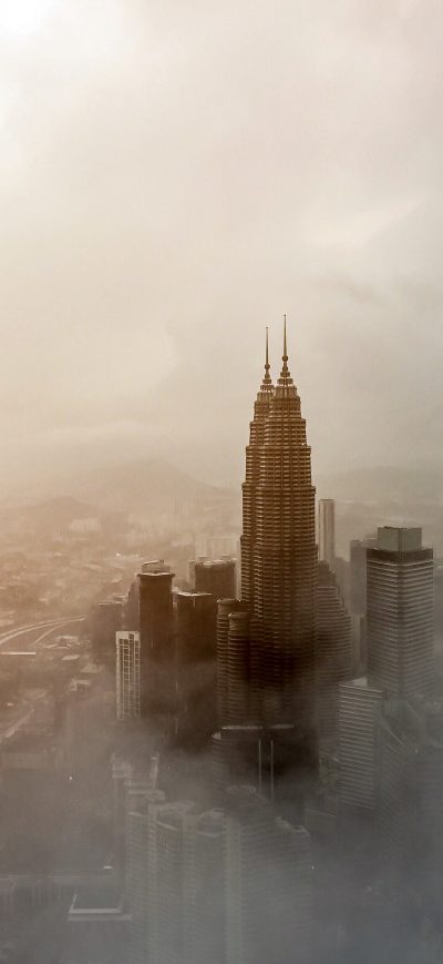 Fond d'écran iPhone Skyscraper City Building Fog Tower