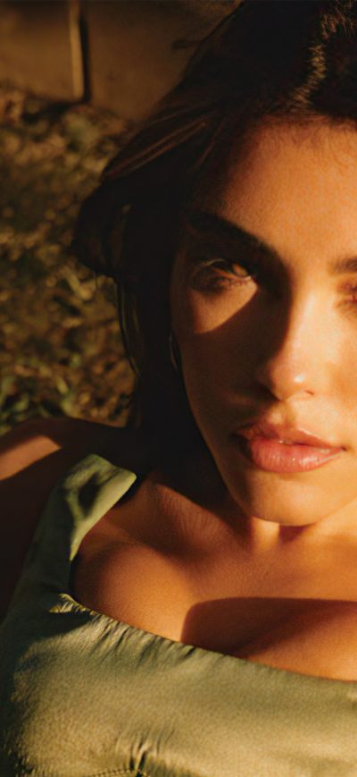 Fond d'écran iPhone Madison Beer Clash 4k