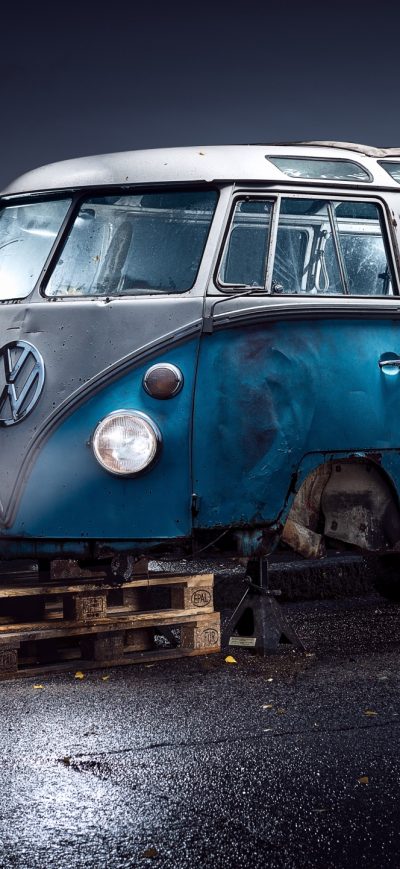 Fond d'écran iPhone Volkswagen Van Tyre Repair