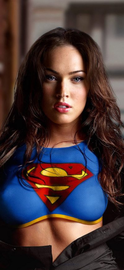 Fond d'écran iPhone Megan Fox As Supergirl