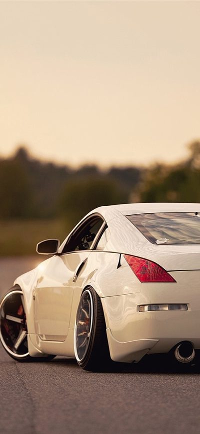 Fond d'écran iPhone Nissan 350Z Super Tuned