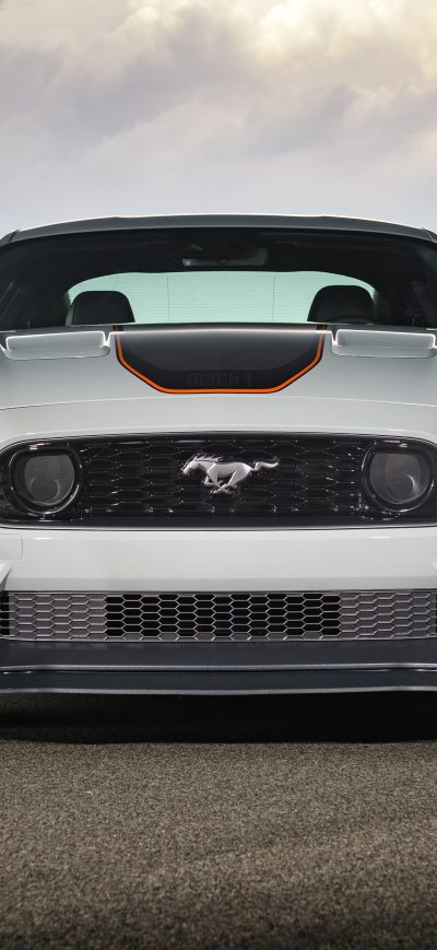 Fond d'écran 2021 Ford Mustang Mach sur iPhone