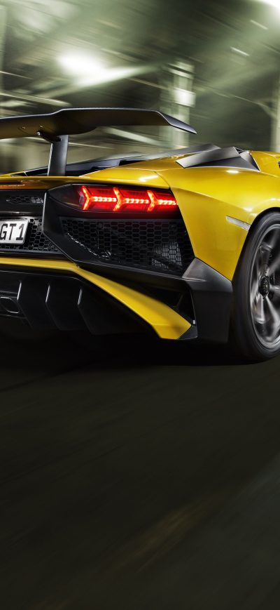 Fond d'écran Lamborghini Aventador SV Powerkit Rear sur iPhone