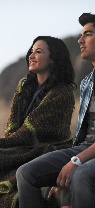 Fond d'écran iPhone Joe Jonas And Demi Lovato 4k
