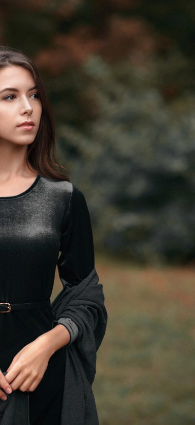 Fond d'écran iPhone Black Dress Clothing Girl 4k