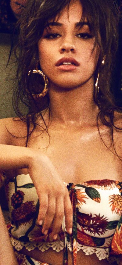 Fond d'écran iPhone Camila Cabello 2018 Photoshoot