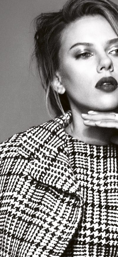 Fond d'écran iPhone 2017 Scarlett Johansson Monochrome