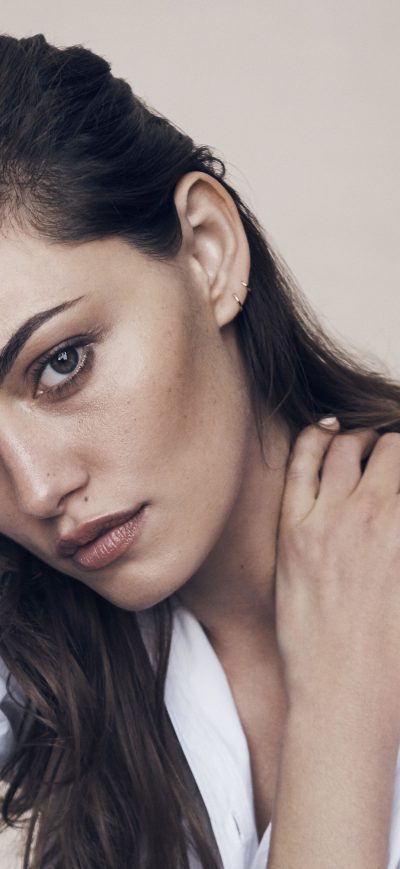 Fond d'écran iPhone Phoebe Tonkin 4k 2018
