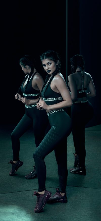 Fond d'écran iPhone Kylie Jenner Puma 8k