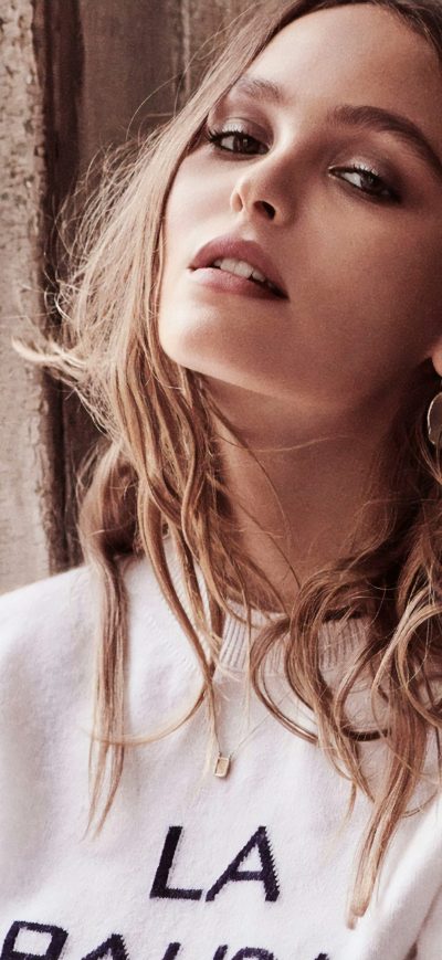 Fond d'écran iPhone Lily Rose Depp Vogue Magazine Australia Photoshoot