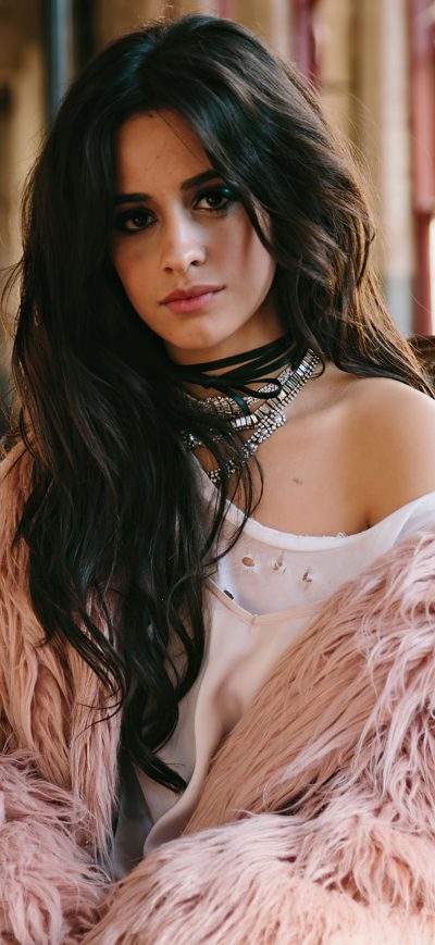 Fond d'écran iPhone Camila Cabello Dick Clark 2020