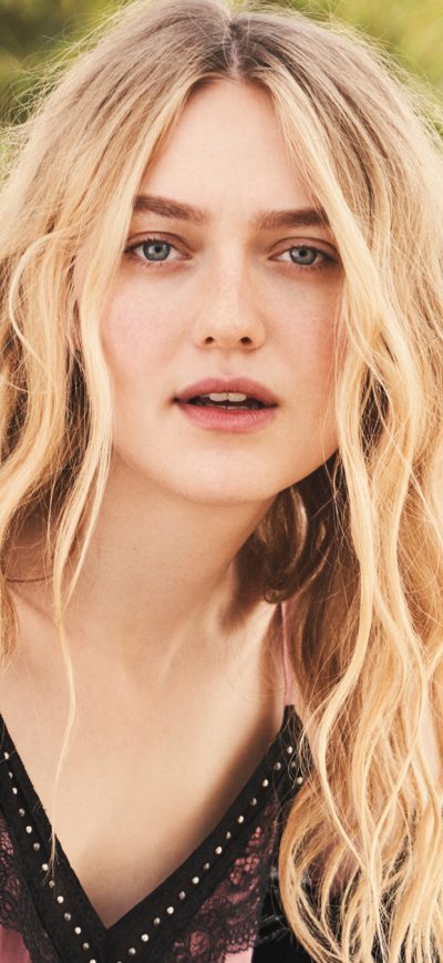 Fond d'écran iPhone Dakota Fanning Shape Magazine