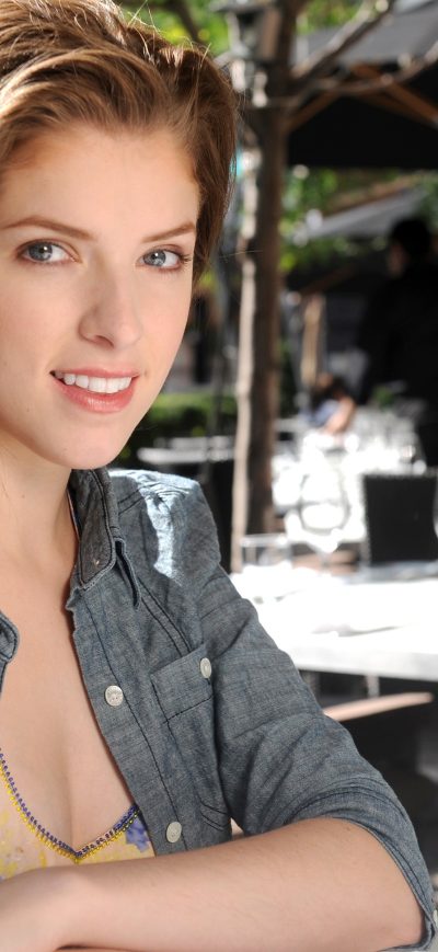Fond d'écran iPhone Anna Kendrick Cute Smiling
