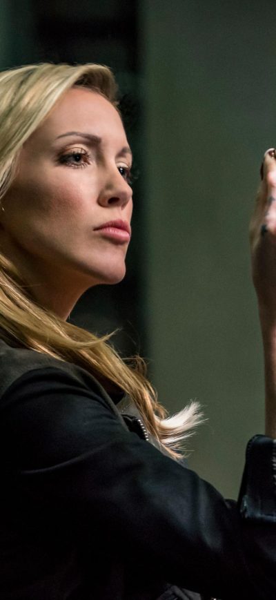 Fond d'écran iPhone Katie Cassidy In Arrow Season 6 Episode 10