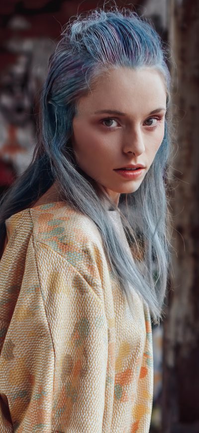 Fond d'écran iPhone Colorful Hair Girl Nose Pierced