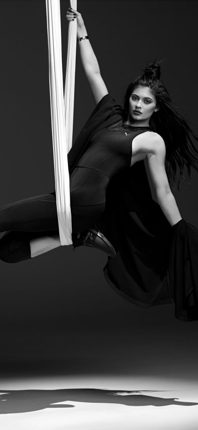 Fond d'écran iPhone Kylie Jenner Puma 4k 2017