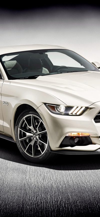 Fond d'écran Ford Mustang GT 50 Years Edition 4k sur iPhone