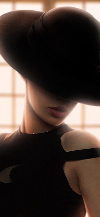 Fond d'écran iPhone Classic Girl With Hat 4k