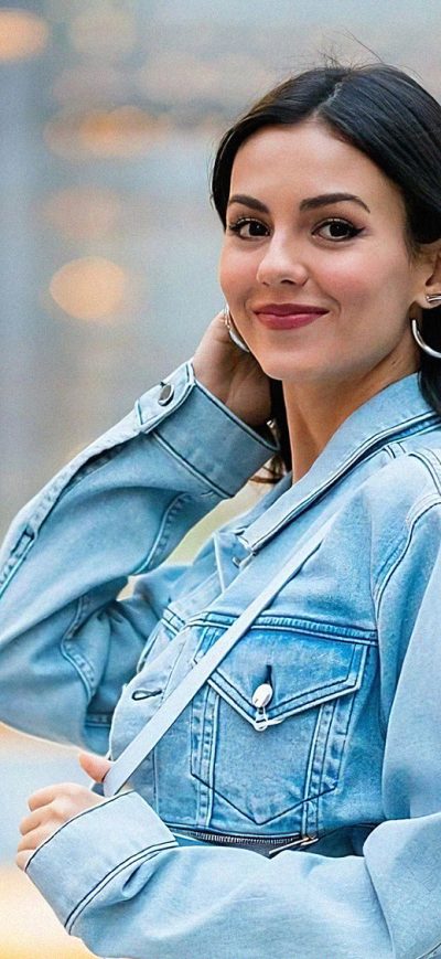 Fond d'écran iPhone Victoria Justice Street Photography 2019
