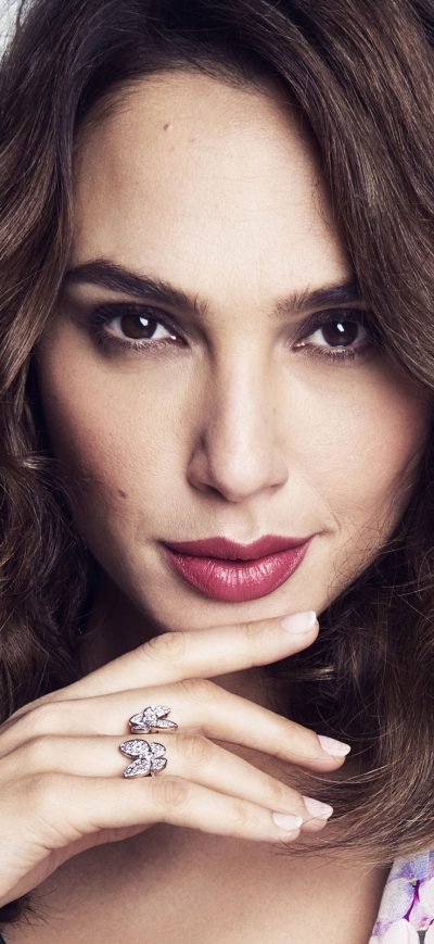 Fond d'écran iPhone Gal Gadot Marie Claire US 2017