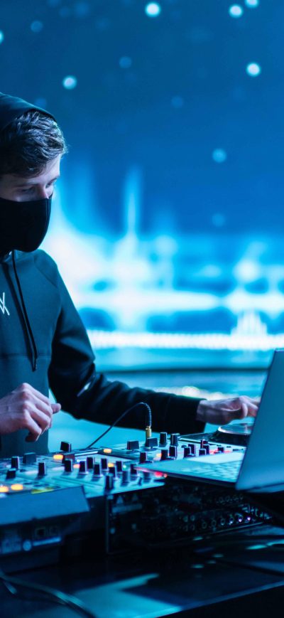 Fond d'écran iPhone Alan Walker Famous Dj
