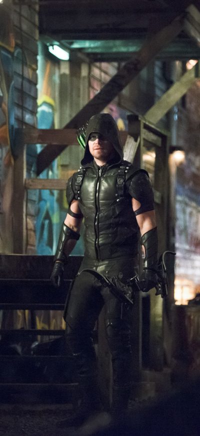Fond d'écran Oliver Queen Arrow sur iPhone