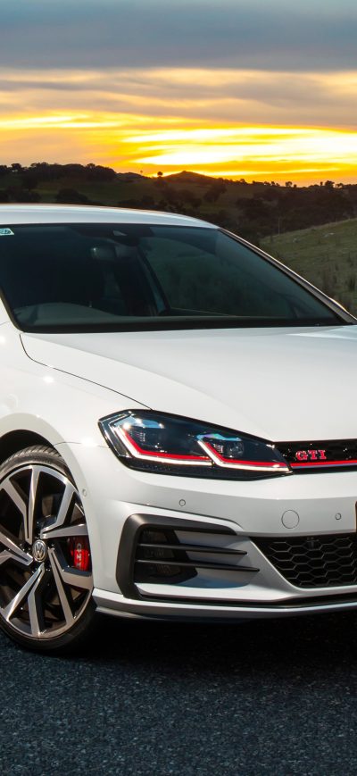 Fond d'écran iPhone Volkswagen Golf Gti Performance Edition 2017