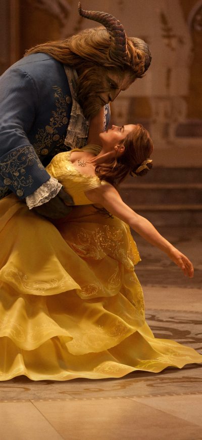 Fond d'écran iPhone Emma Watson And Dan Stevens Dancing In Beauty Beast