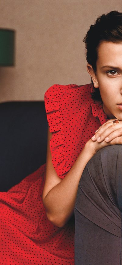 Fond d'écran iPhone Millie Bobby Brown 4k