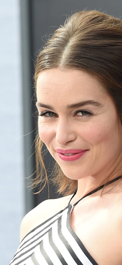 Fond d'écran iPhone Emilia Clarke 2016