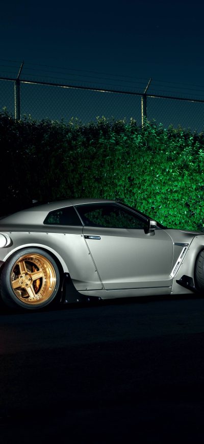 Fond d'écran Nissan GT R sur iPhone