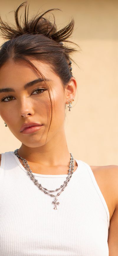 Fond d'écran iPhone Madison Beer V Magazine 5k