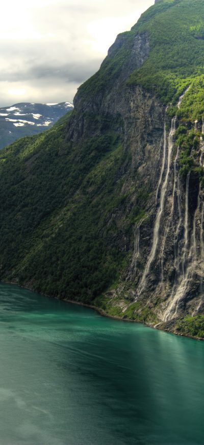 Fond d'écran iPhone Seven Sisters Waterfall Geirangerfjord