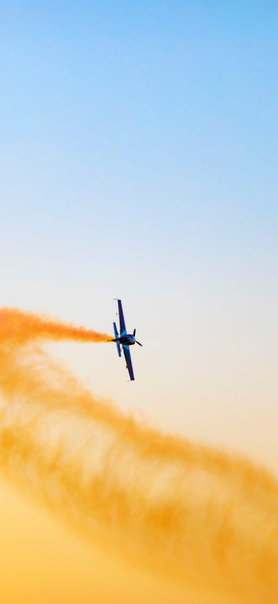 Fond d'écran iPhone Airplane Throwing Yellow Smoke Flight 5k