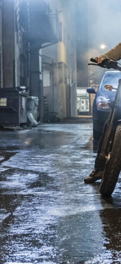 Fond d'écran iPhone Tom Hardy As Eddie Brock In Venom Movie 2018