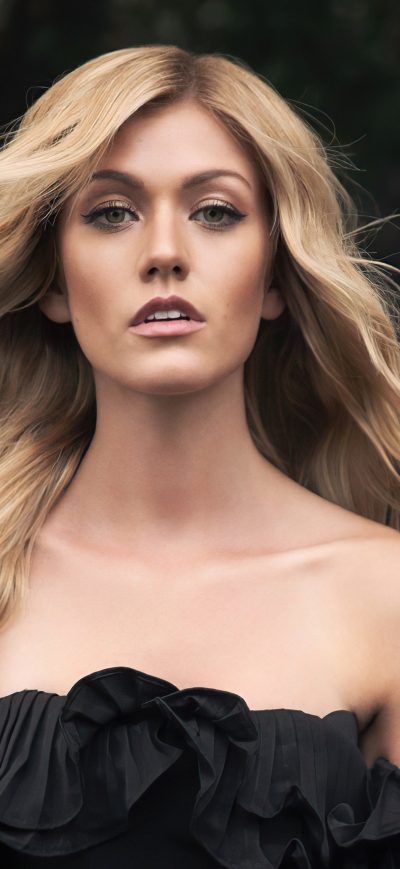 Fond d'écran iPhone Katherine McNamara Gio Journal 2020
