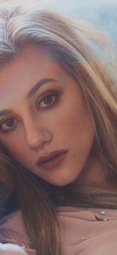 Fond d'écran Lili Reinhart 5k sur iPhone