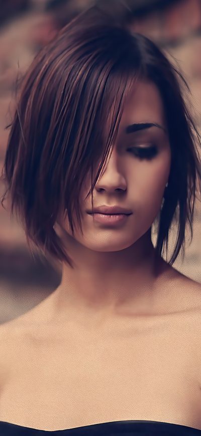 Fond d'écran iPhone Hair Over One Eye Black Dress Girl 4k