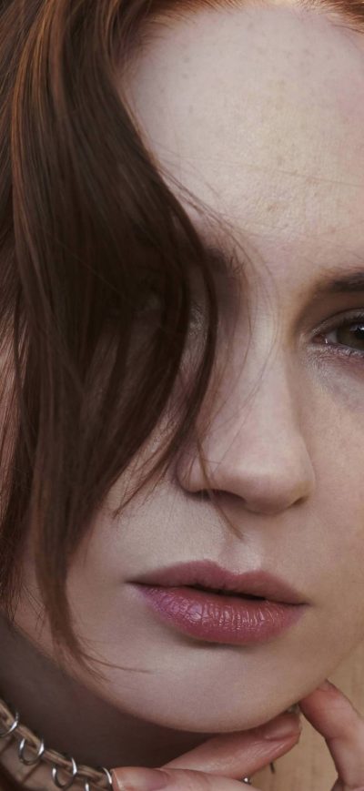 Fond d'écran iPhone 4k Karen Gillan W Magazine Photoshoot