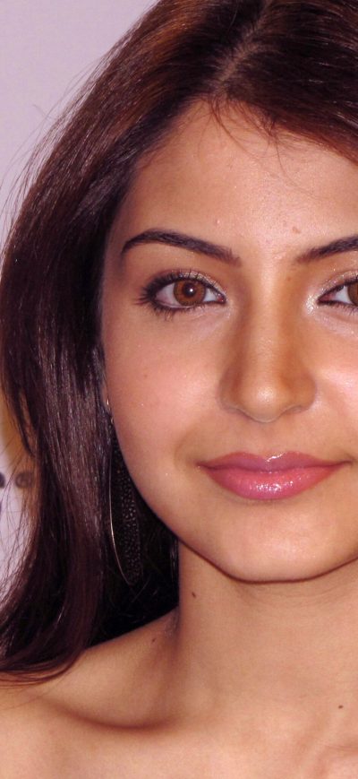 Fond d'écran iPhone Anushka Sharma Latest