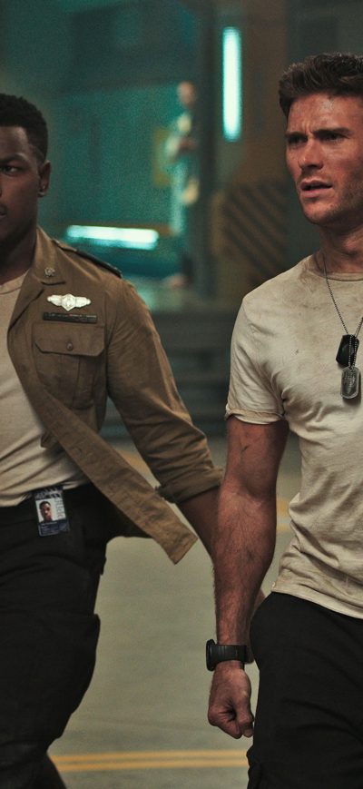 Fond d'écran iPhone Scott Eastwood And John Boyega In Pacific Rim Uprising 2018