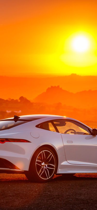 Fond d'écran iPhone Jaguar F Type Chequered Flag 2018 Rear