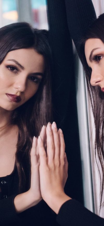 Fond d'écran iPhone Victoria Justice 2018