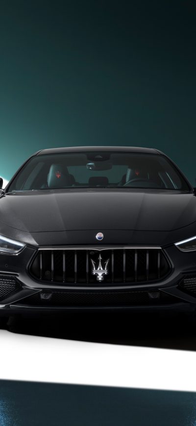 Fond d'écran iPhone Maserati Ghibli S Q4 GranSport Nerissimo Pack 2021