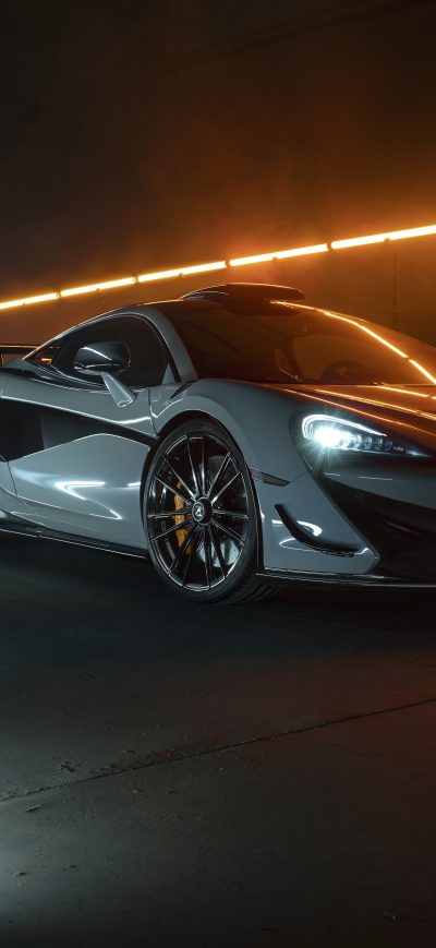 Fond d'écran iPhone Novitec McLaren 620R