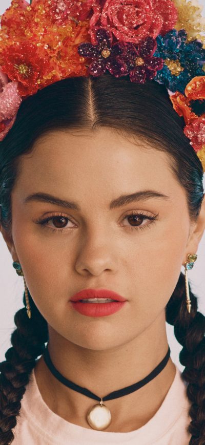 Fond d'écran iPhone Selena Gomez Allure Magazine 4k