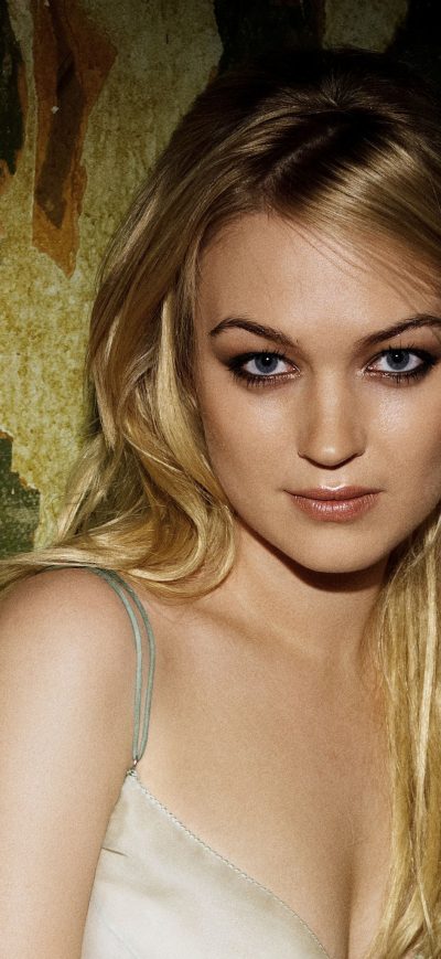 Fond d'écran Sophia Myles 2019 sur iPhone