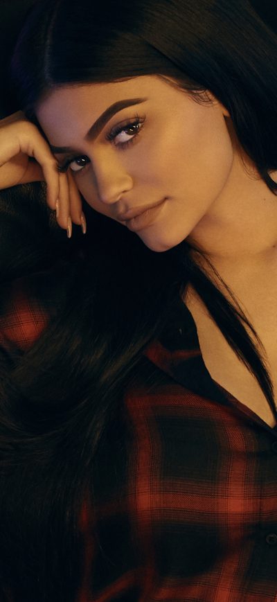 Fond d'écran iPhone Kylie Jenner Drop Three Collection 2017 Photoshoot