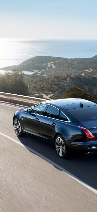 Fond d'écran iPhone Jaguar XJ50 LWB 2018 Rear